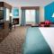 Holiday Inn Express & Suites Lincoln City by IHG