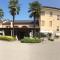 Hotel Pizzeria Ristorante "Al Leone"