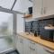 2 Bed in Mumbles oc-hh1201