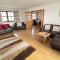 4 Bed in Gower oc-hh151