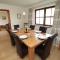 4 Bed in Gower oc-hh151