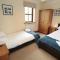 4 Bed in Gower oc-hh151