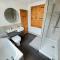 3 Bed in Overton oc-hh2103