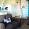 Island Breeze Motel