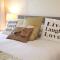 2 Bed in Mumbles oc-hh71