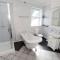 2 Bed in Mumbles oc-hh71