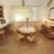 2 Bed in Mumbles oc-hh71