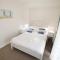 3 Bed in Mumbles oc-hh668