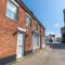 2 Bed in Eye oc-4lamb