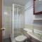 Royal Oakwell Hotel
