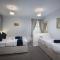 Royal Oakwell Hotel