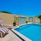 Luxury Villa W Pool & Spa 5 BEDROOMS