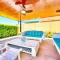 Luxury Villa W Pool & Spa 5 BEDROOMS