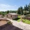 Umbrian Holiday on the enchanting hills of Todi!
