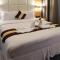 Al Olaya Suites Hotel
