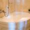 Karos Gold 813 Wellness Apartman