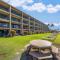 Kaleialoha 403 · Remodeled 1BD w Mountain Views Pool AC
