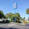 Motel 6-Lantana West Palm Beach, FL - لانتانا