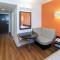 Motel 6 Los Angeles LAX - إنجلوود