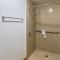 Motel 6-Grand Prairie, TX - Near Six Flags Drive - 大草原城