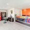 Motel 6 Waco - Lacy Lakeview
