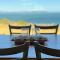 Waterfront - Bluff Beach House, Park Beach