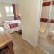 4 Bed in Port Eynon oc-hh9901