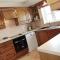 4 Bed in Port Eynon oc-hh9901