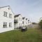4 Bed in Port Eynon oc-hh9901