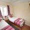 4 Bed in Port Eynon oc-hh9901