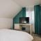 Suru Hotel & Restaurant