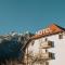 Suru Hotel & Restaurant