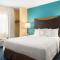 Amerivu Inn and Suites