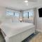 Sailfish Suites 7 - Waterfront Lodging
