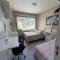 4 ILHAS, 2 SUITES, 2 GARAGENS