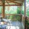 Botanica Retreat Garden Cabin in Olinda