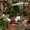 Hasis Hotel