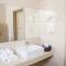 Hotel Versailles
