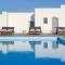 Lithos Luxury Rooms (Adults Only)