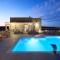 Lithos Luxury Rooms (Adults Only)