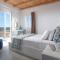 Lithos Luxury Rooms (Adults Only)