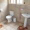 Bushbaby Lodge & Camping