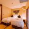 Double Black Hotel