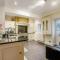 5 Bed in Bakewell oc-76635