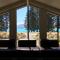 Lakes Edge Lodge