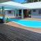 Solwata House, On the Water Sleeps 6