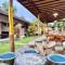 Sudi Guest House