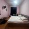 Daisy Hostel & Tour