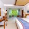 Legian Beach Hotel