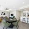 Luxury on Lewes - 3BR Free Wi-Fi